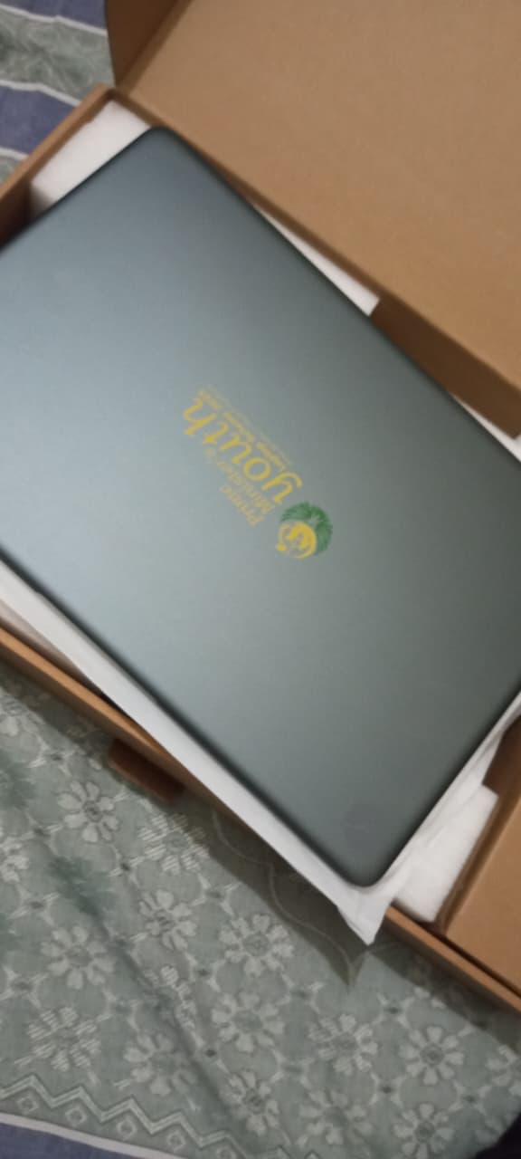 PM Laptop 3